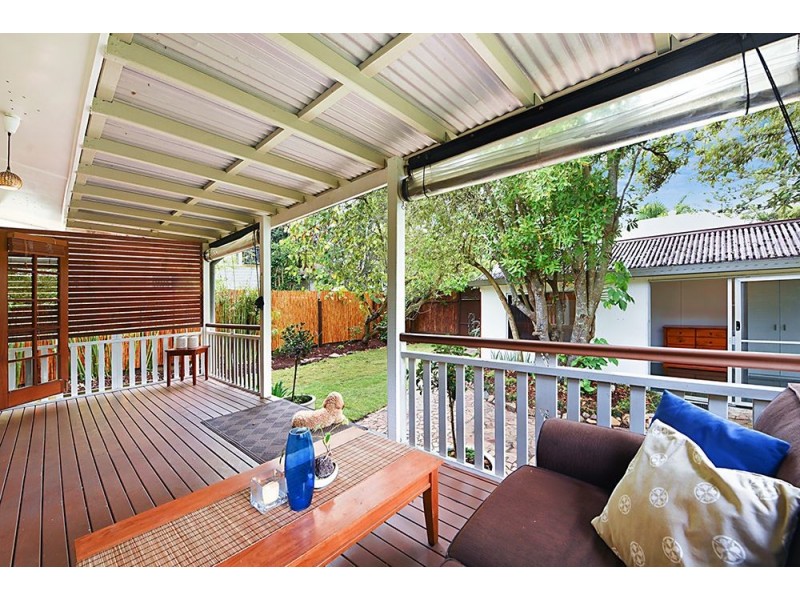 28A Harris Street, Labrador QLD 4215