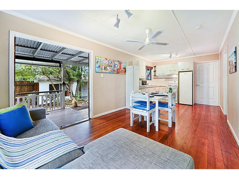 28A Harris Street, Labrador QLD 4215