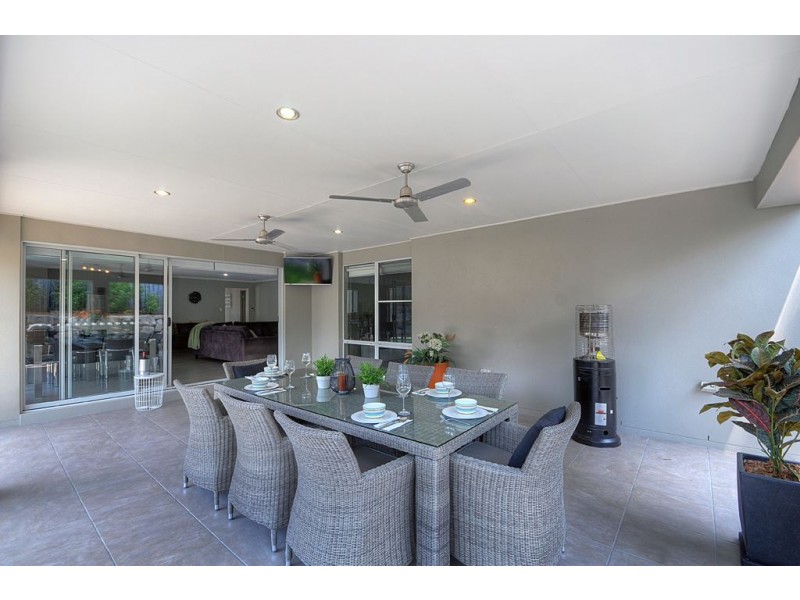 40 Kelsey Circuit, Nerang QLD 4211