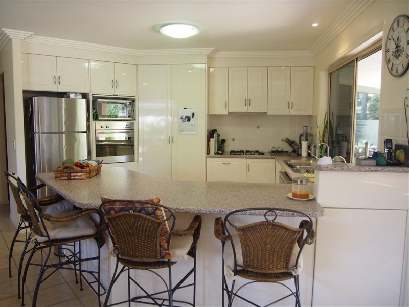 54 Sir Bruce Small Boulevard, Benowa QLD 4217
