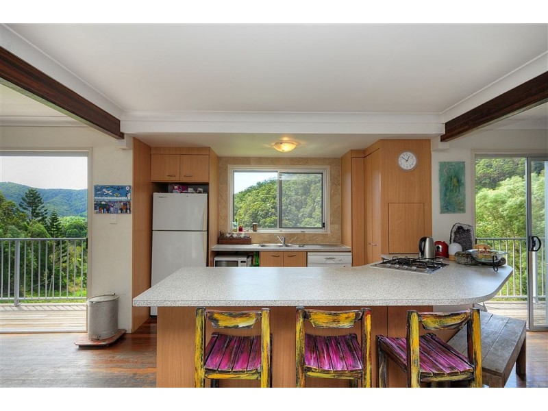 98 Rusty Court, Tallebudgera Valley QLD 4228