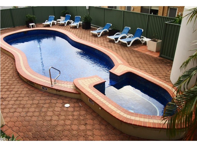 103/40 Surf Parade, Broadbeach QLD 4218