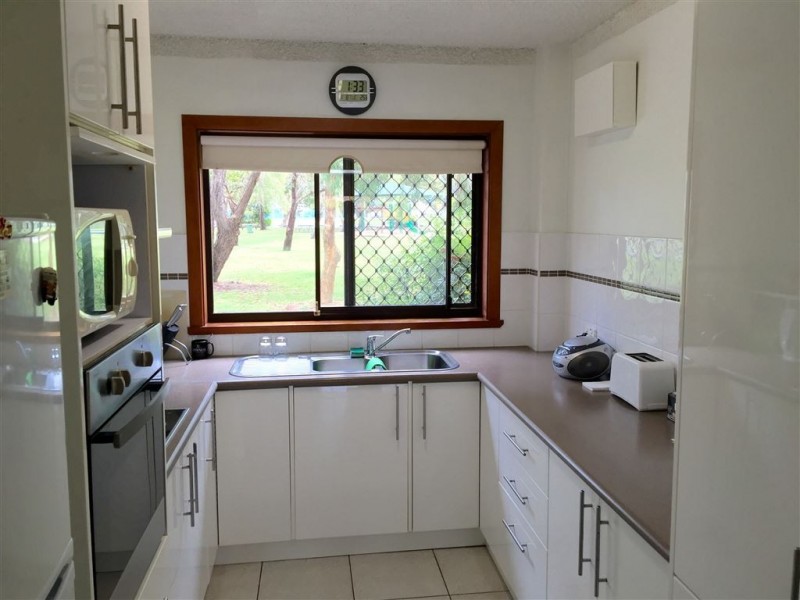 1/2 Rope Court, Mermaid Waters QLD 4218