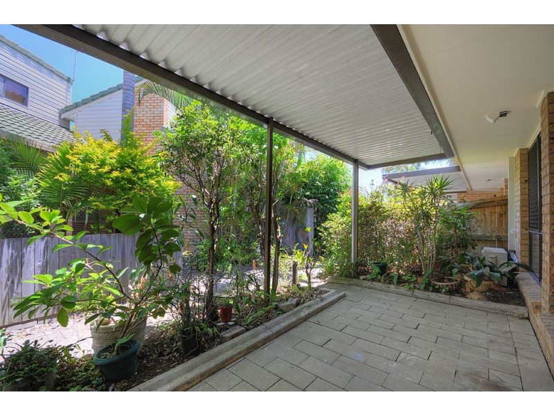 16/30 Sportsman Avenue, Mermaid Waters QLD 4218