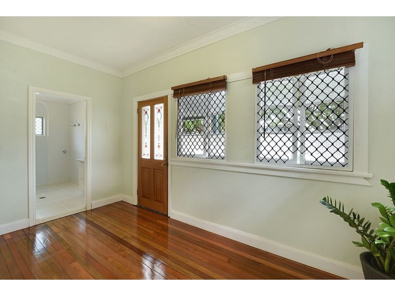 21 Walton Street, Southport QLD 4215