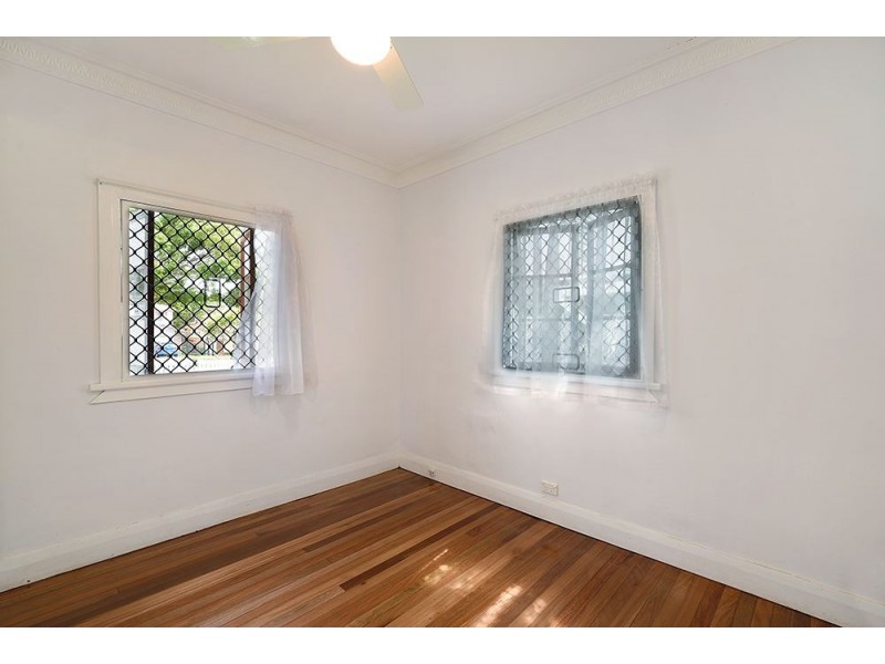 21 Walton Street, Southport QLD 4215