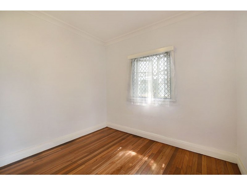 21 Walton Street, Southport QLD 4215