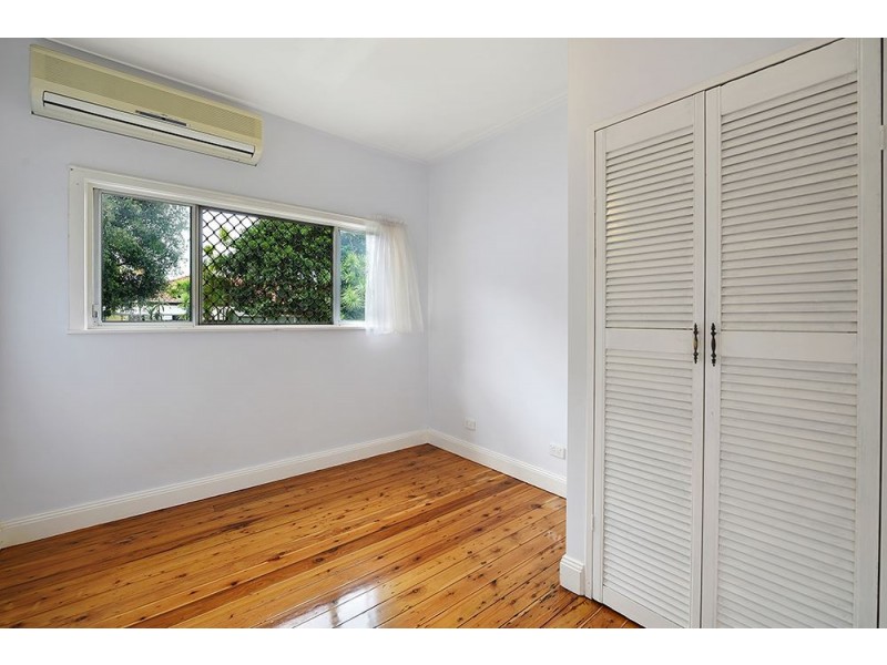 21 Walton Street, Southport QLD 4215