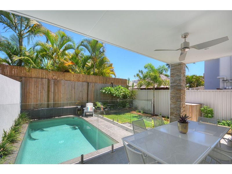 1/7 Ferny Fairway, Burleigh Heads QLD 4220