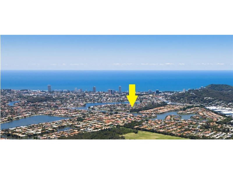 14 Dabchick Drive, Burleigh Waters QLD 4220