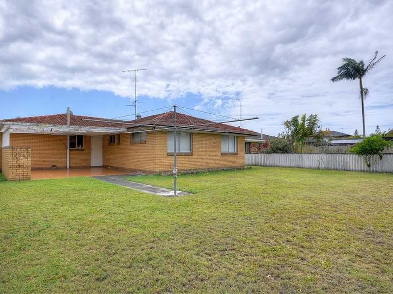 14 Dabchick Drive, Burleigh Waters QLD 4220