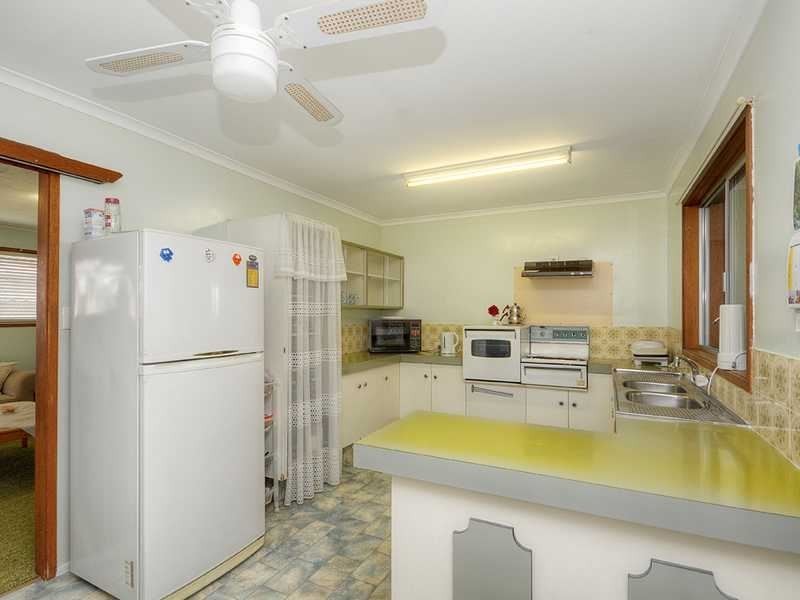 14 Dabchick Drive, Burleigh Waters QLD 4220