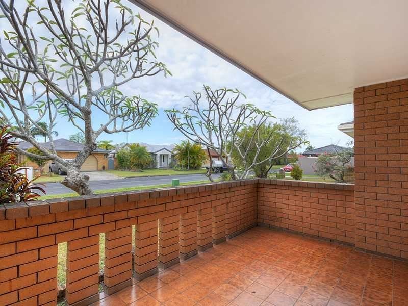 14 Dabchick Drive, Burleigh Waters QLD 4220
