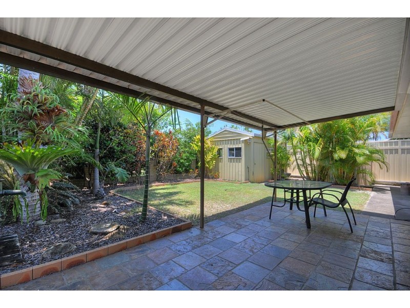 126 Sunshine Boulevard, Mermaid Waters QLD 4218