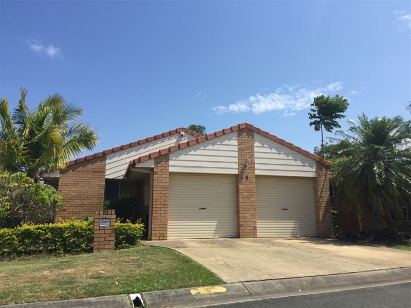 6 Tusmore Place, Robina QLD 4226