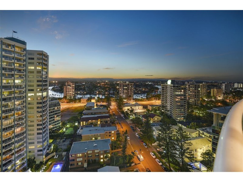 1703/13-25 Garfield Terrace, Surfers Paradise QLD 4217