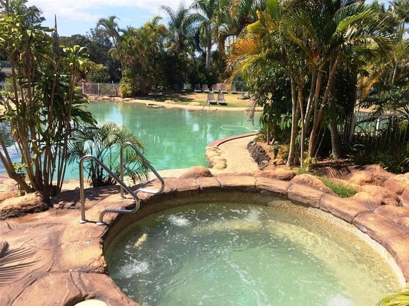 65/215 Cottesloe Drive, Mermaid Waters QLD 4218