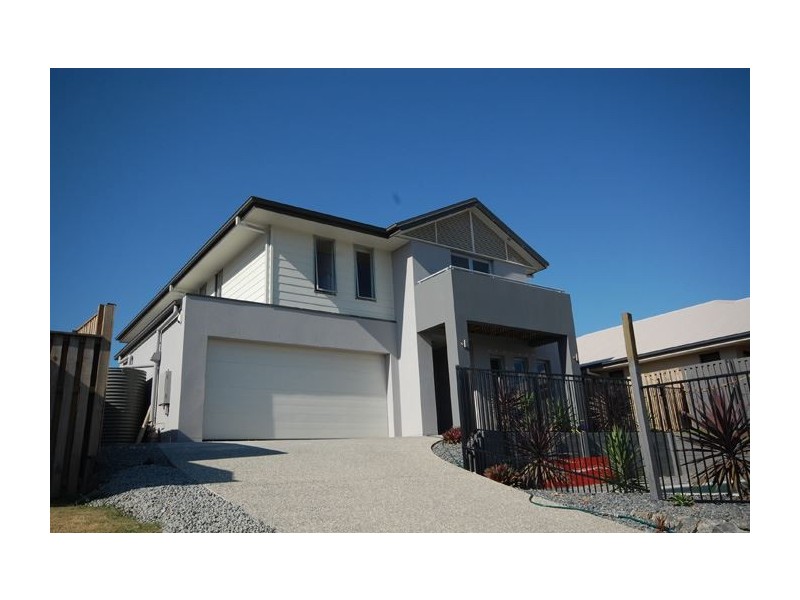 19 Barrington Street, Upper Coomera QLD 4209