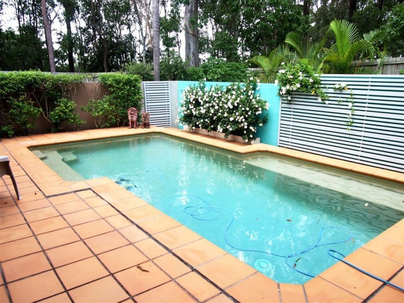 137 Camberwell Circuit, Robina QLD 4226