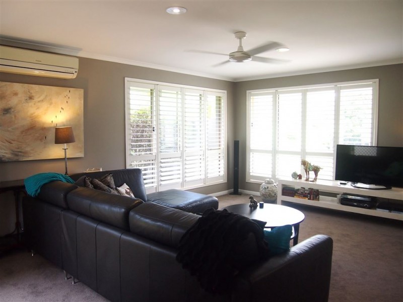 137 Camberwell Circuit, Robina QLD 4226