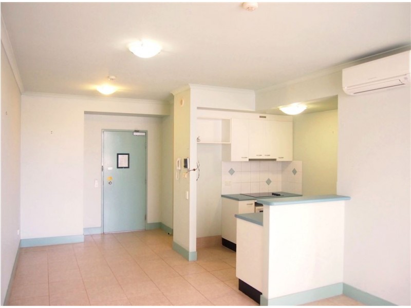 30 Surf Parade, Broadbeach QLD 4218