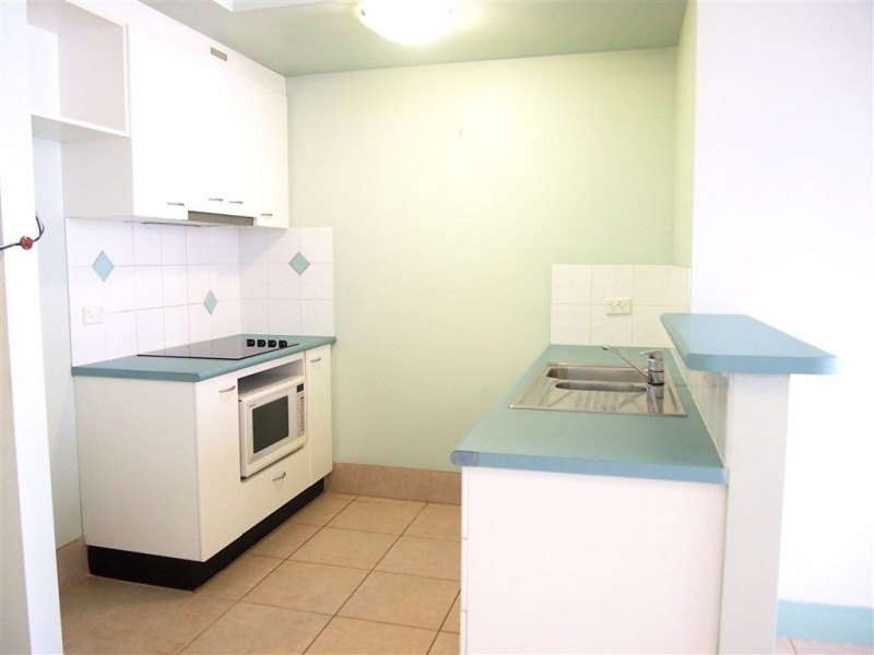 30 Surf Parade, Broadbeach QLD 4218