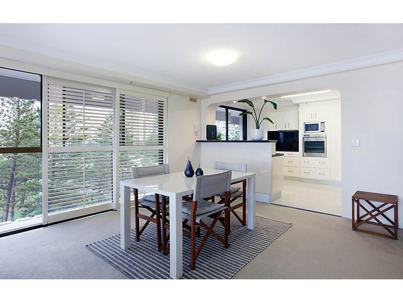 21/3645 Main Beach Parade, Main Beach QLD 4217