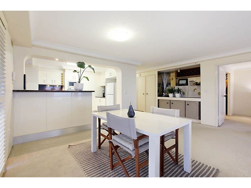 21/3645 Main Beach Parade, Main Beach QLD 4217