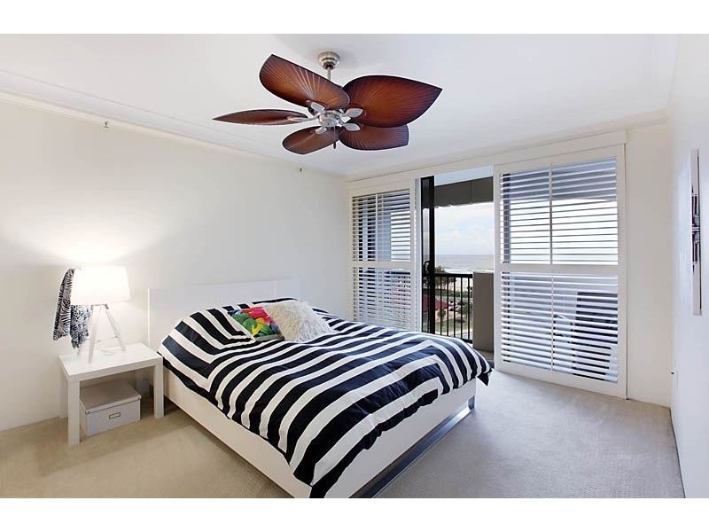 21/3645 Main Beach Parade, Main Beach QLD 4217