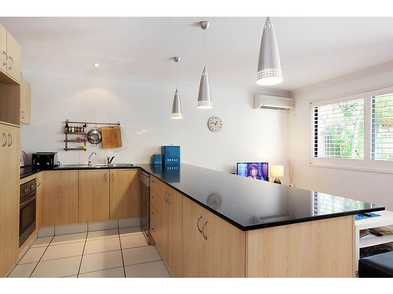 15 Ancona Street, Carrara QLD 4211