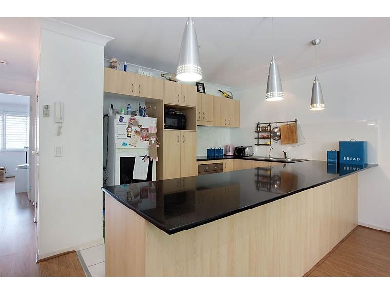 15 Ancona Street, Carrara QLD 4211