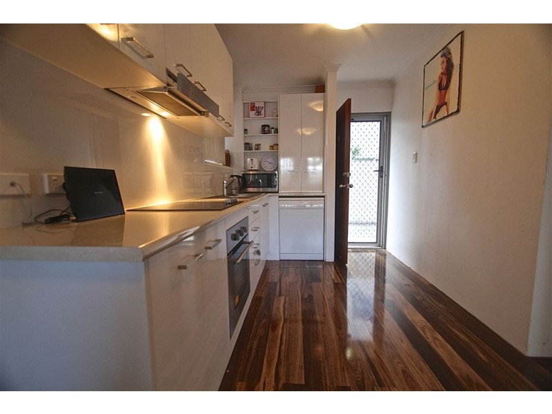 13 Wharf Road, Surfers Paradise QLD 4217