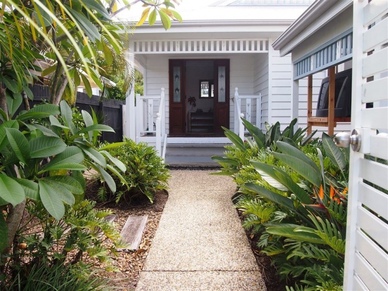 21 Sportsman Avenue, Mermaid Beach QLD 4218