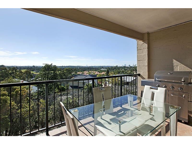 2/7 Tara Terrace, Carrara QLD 4211