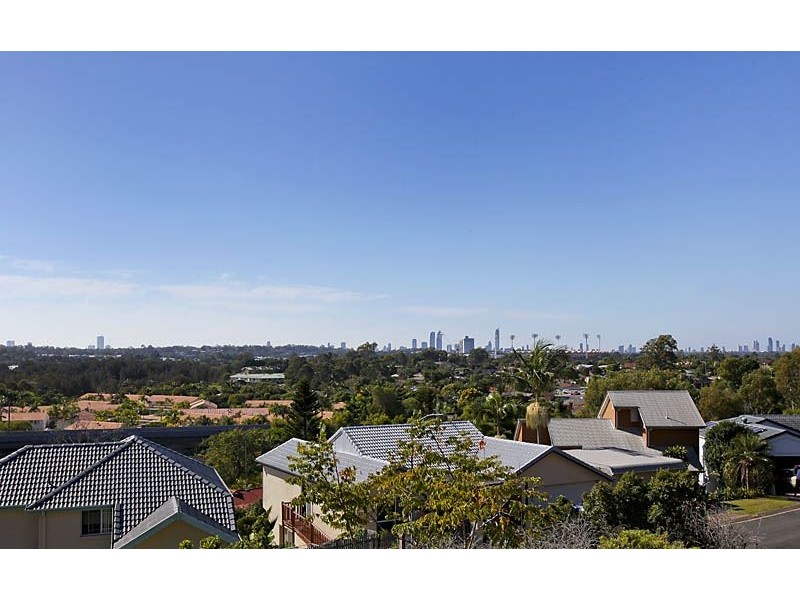 2/7 Tara Terrace, Carrara QLD 4211