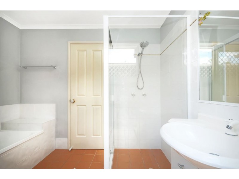 21 Bards Court, Nerang QLD 4211