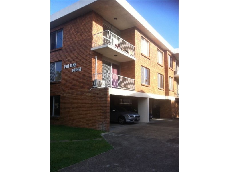 1/25 White Street, Southport QLD 4215