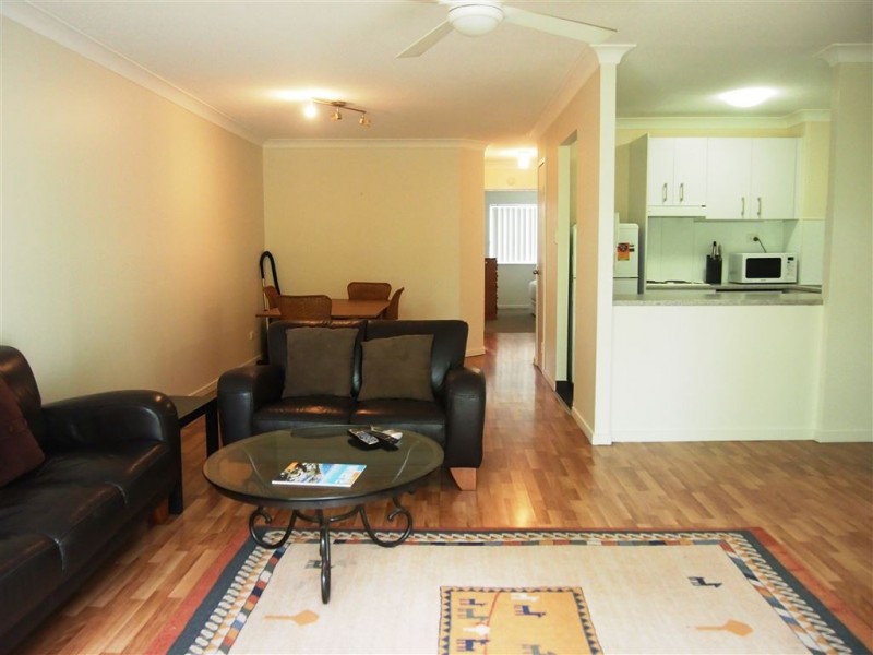 38/27 Peninsular Drive, Surfers Paradise QLD 4217