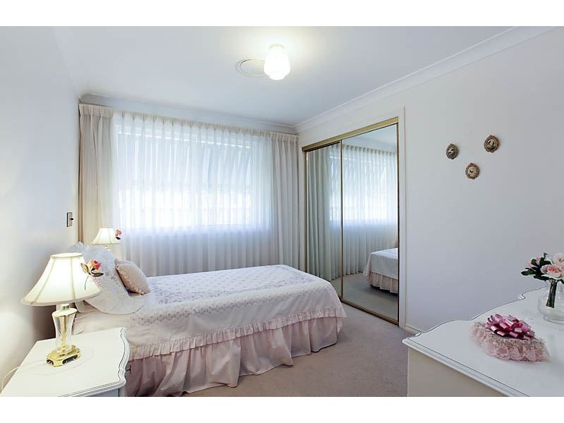 5 Cruiser Court, Mermaid Waters QLD 4218