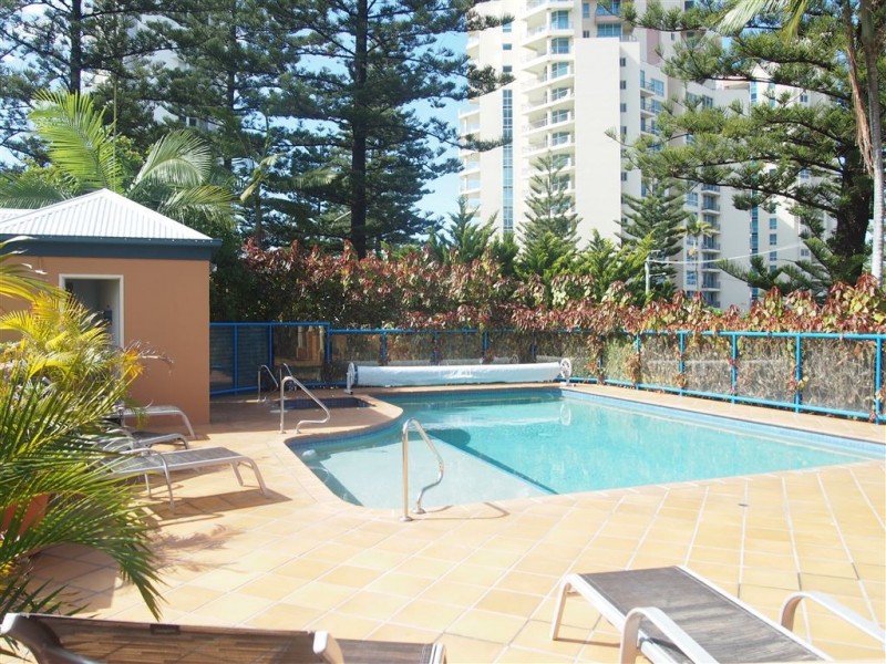 3/93 Old Burleigh Road, Broadbeach QLD 4218