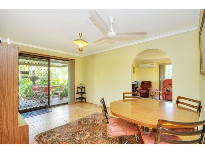 14 Jib Court, Mermaid Waters QLD 4218