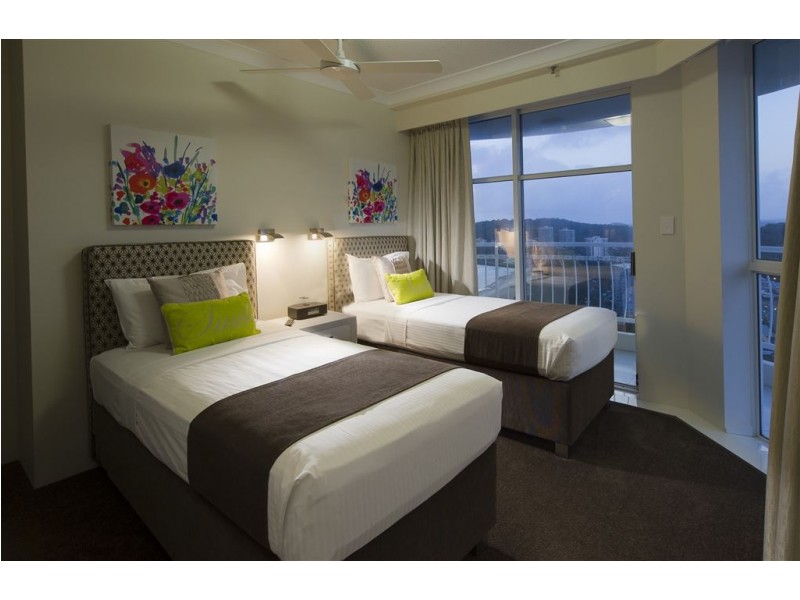 26E/3 Second Avenue, Burleigh Heads QLD 4220