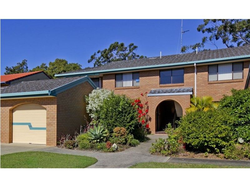 3/44 Oceanic Drive, Mermaid Waters QLD 4218