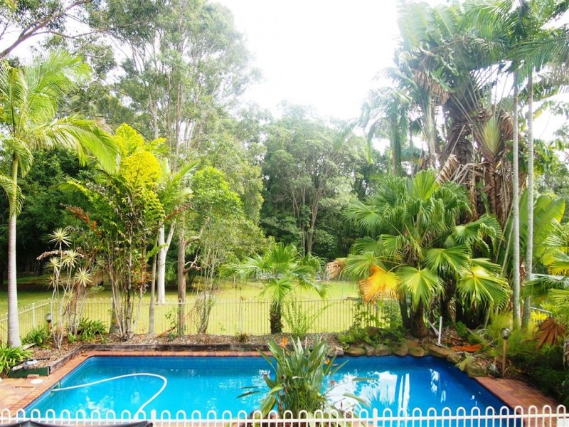4 Ewan Court, Nerang QLD 4211