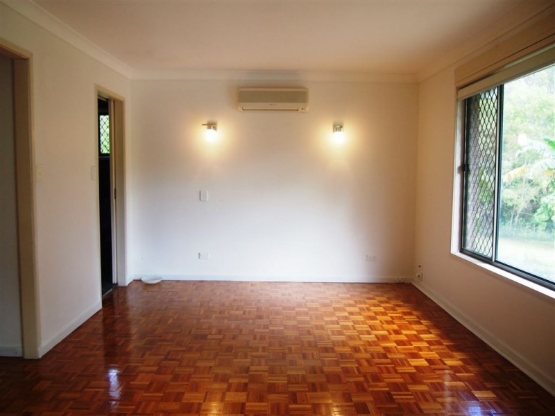 4 Ewan Court, Nerang QLD 4211