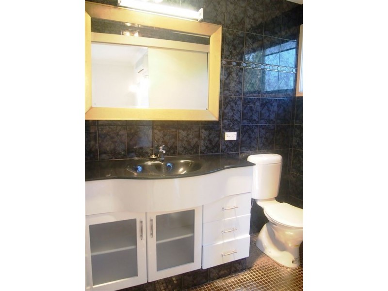 4 Ewan Court, Nerang QLD 4211