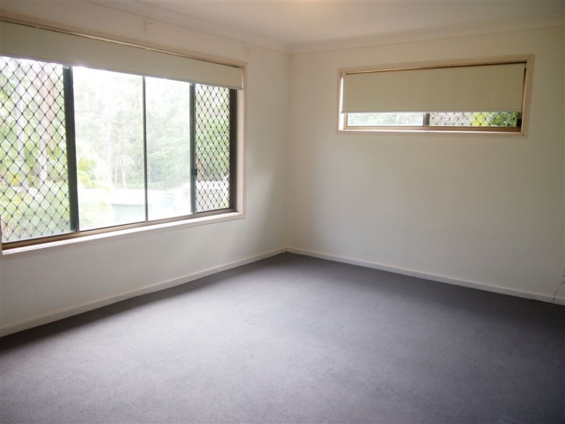 4 Ewan Court, Nerang QLD 4211