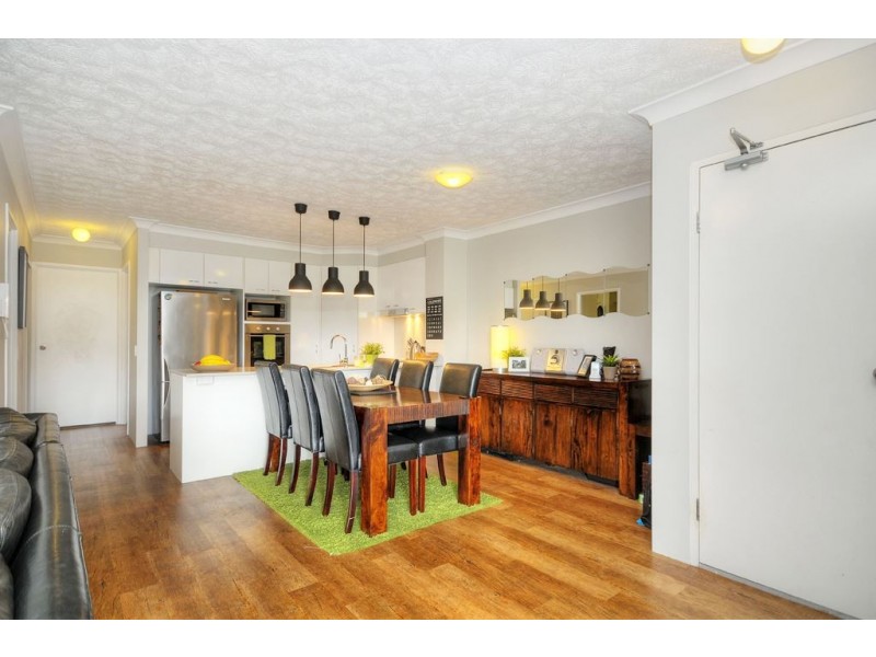 17/2491 Gold Coast Highway, Mermaid Beach QLD 4218