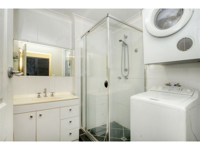 2589 Gold Coast Highway, Mermaid Beach QLD 4218