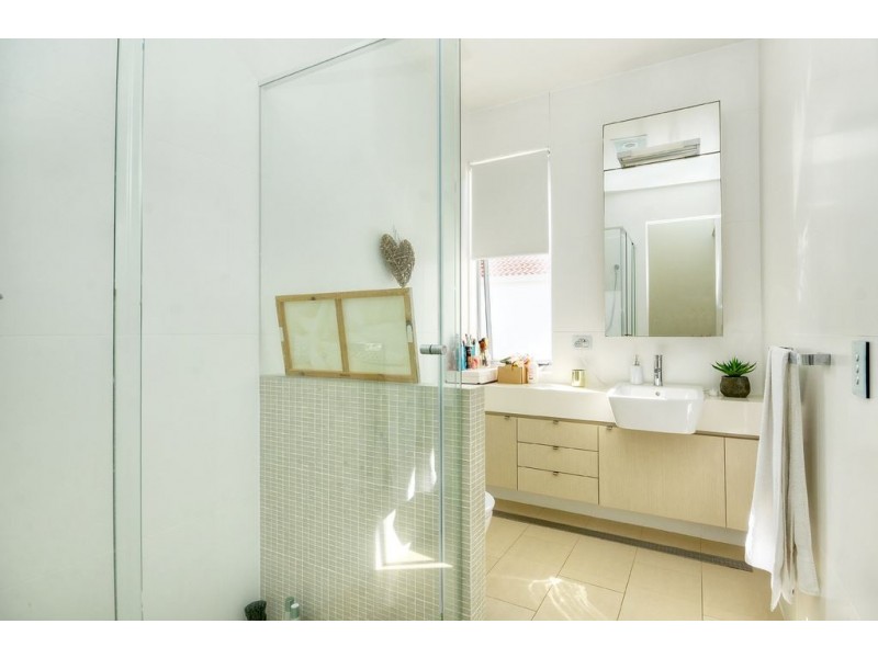 1/1381 Gold Coast Highway, Palm Beach QLD 4221